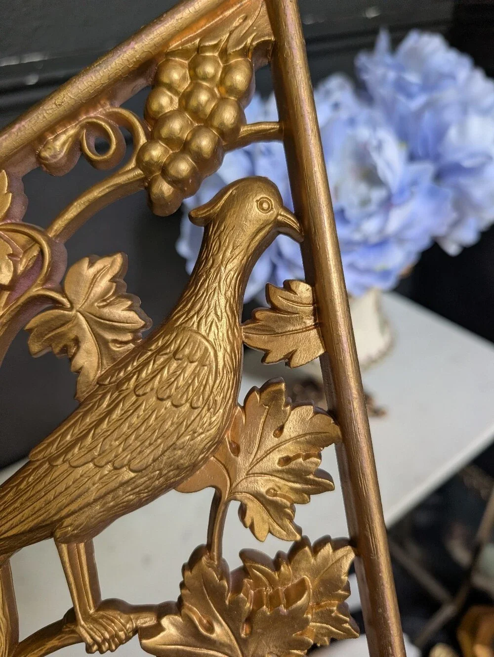 Vintage 70's MCM Gold Burwood Homco Bird Grapes Plaque Wall Decor Hanging, 16.5
